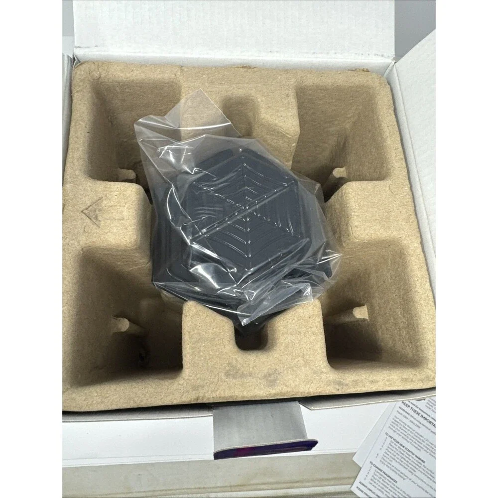 Scentsy Disney Villians ALL THE RAGE Wax Warmer NIB Retired NEW